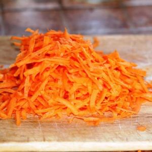 Морковь шинкованная в заморозке